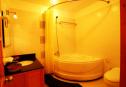 restroom penthouse 640x428