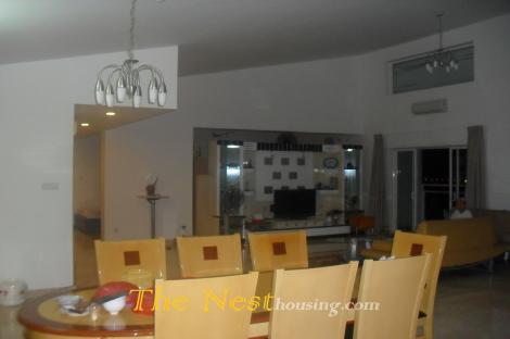 Penthouse for rent in River garden