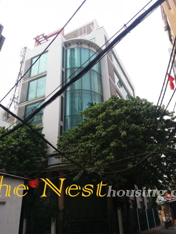 Lien Hoa Building small, good price office for rent on Cach Mang Thang Tam street, Ho Chi Minh city