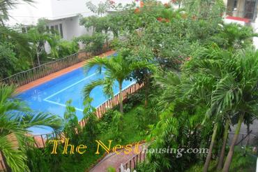 Nice villa for rent in compound, 3 bedrooms, 1 office room, public swimming pool
