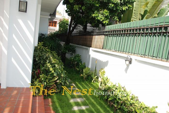 villa for rent in district 2 hcmc 1069 08