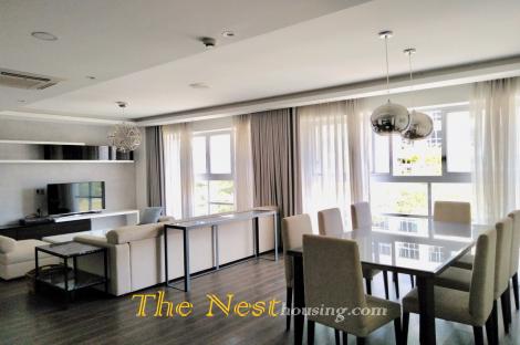Beautiful apartment  3 bedrooms for rent in Phu My Hung