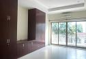 Villa in compound Tran Nao for rent