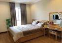 Căn hộ hiện đại 3 phòng ngủ Quận 3 cho thuê
