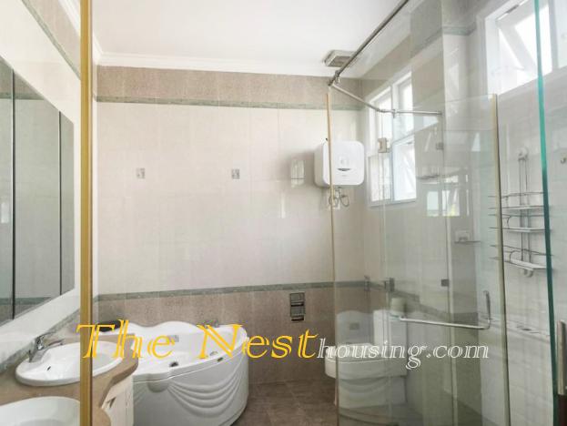 Villa in compound Tran Nao for rent