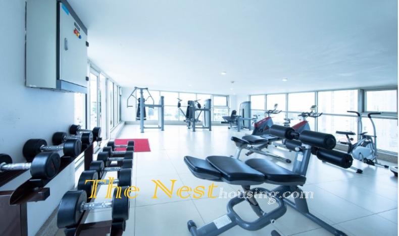 Căn hộ hiện đại 3 phòng ngủ Quận 3 cho thuê