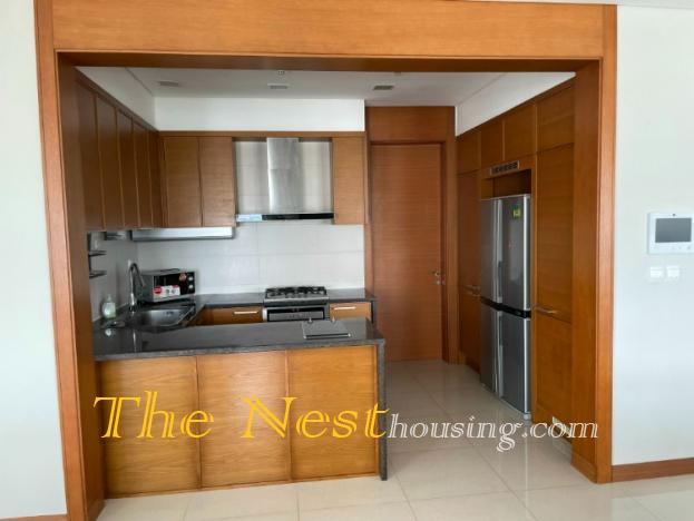 Apartment 3 bedrooms for rent in Xii River view palace