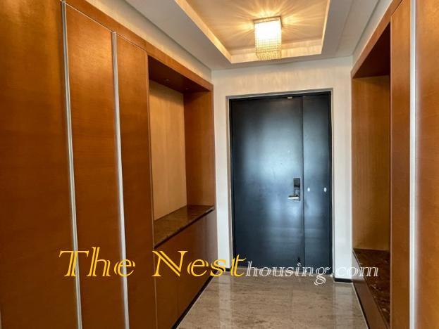 Apartment 3 bedrooms for rent in Xii River view palace