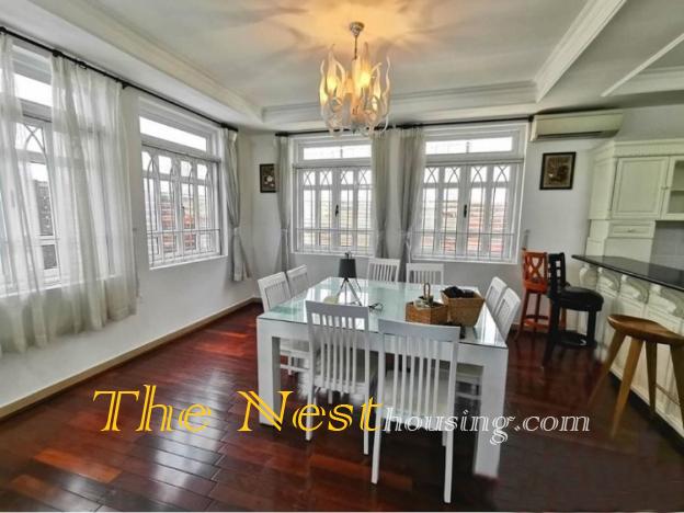 Charming villa for rent in Thao Dien close to BIS