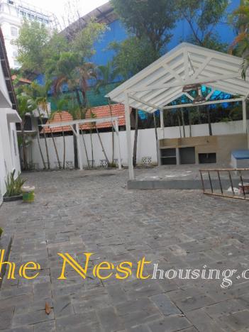 Nice villa for rent in compound District 2