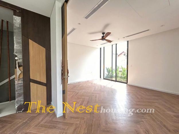 Modern villa for rent in Thao Dien