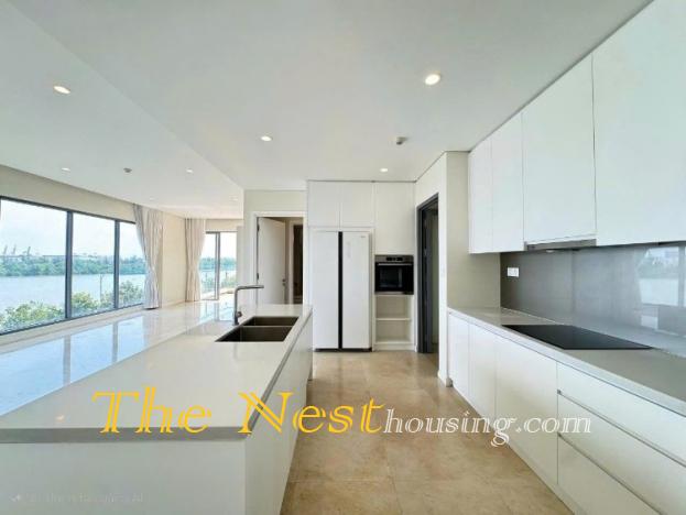 Modern apartment 4 bedrooms for rent in Diamond Island