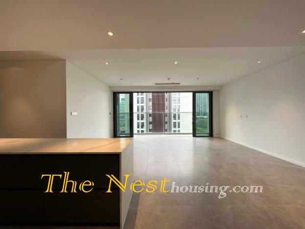 Modern apartment 3 bedrooms for rent in The metropole Thu Thiem