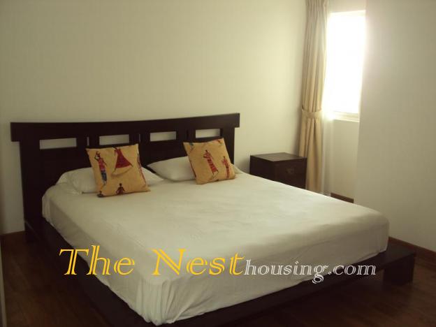 A15 06 Small  bed