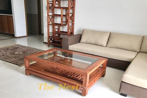 A classic apartment with 2 bedrooms in Thao Dien Pearl
