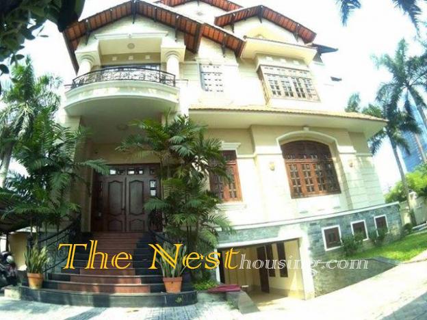 villa for rent 13