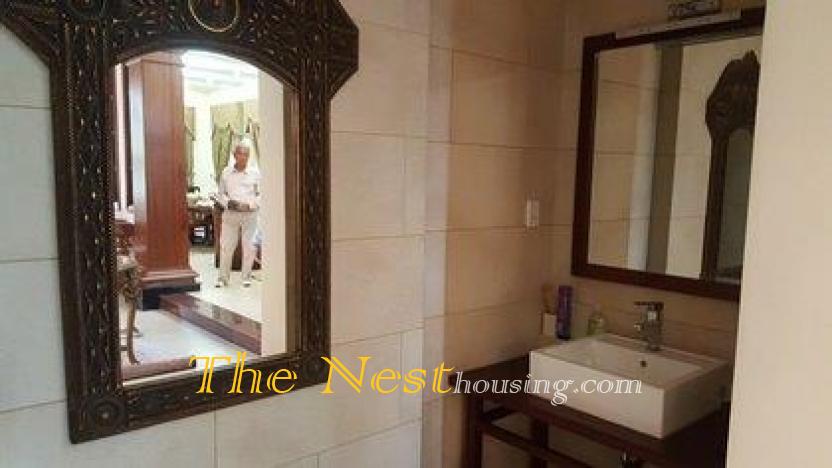 villa for rent 2