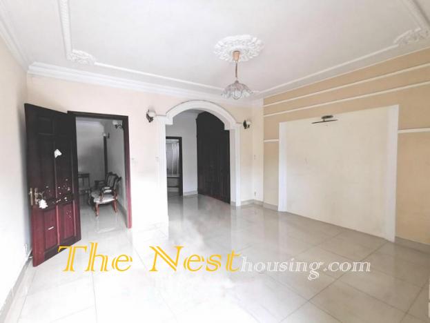 Charming villa for rent in compound Thao Dien