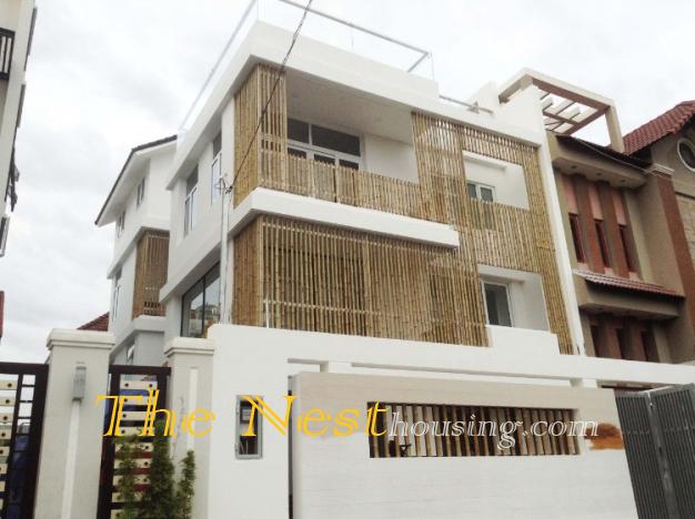 ​​​​​​​ Modern villa 4 bedrooms for rent in Thu Duc