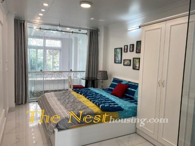 Charming townhouse for rent in Thao Dien, 3 bedrooms, fully furnished, 1300 USD