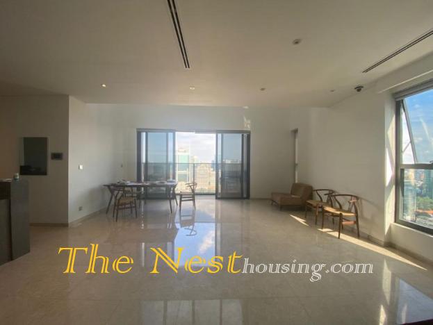 Sky villa 3 bedrooms for rent in The Marq District 1