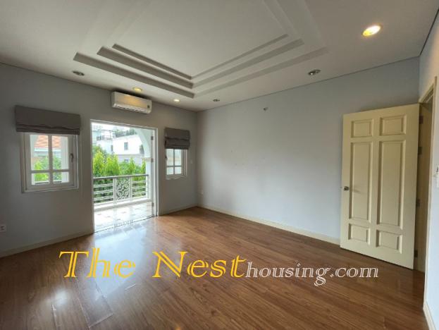 Charming villa for rent in District 2