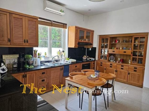 Villa in compound Thao Dien for rent