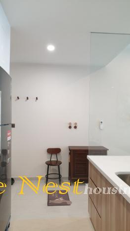 Q2 Thao Dien - 2 bedrooms for rent