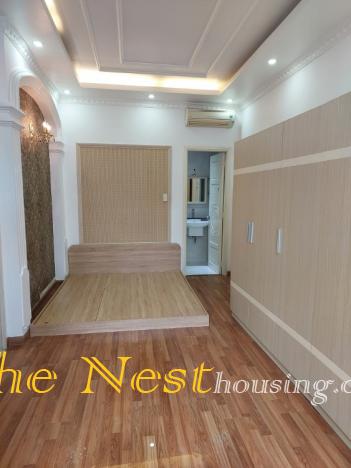 NICE VILLA FOR RENT IN DIST 2