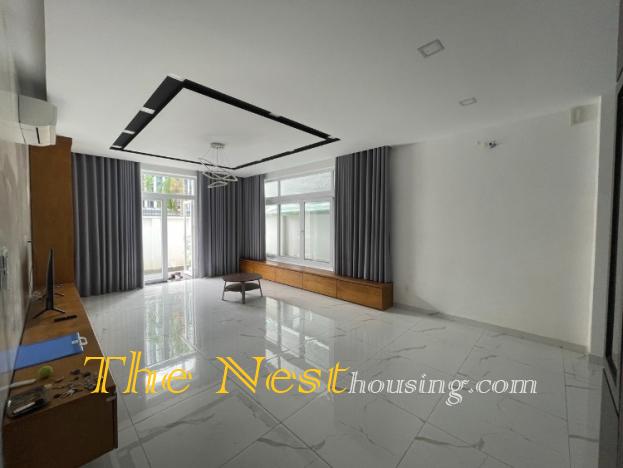 Modern villa for rent in Thao Dien