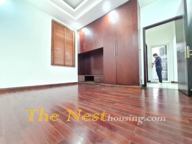 Villa 5 bedrooms in Thao Dien district 2.