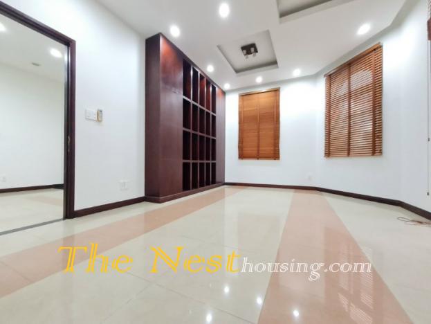 Villa 5 bedrooms in Thao Dien district 2.