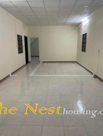 Nhà mặt tiền đường Linh Trung