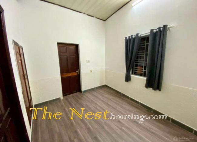 Nhà mặt tiền đường Linh Trung