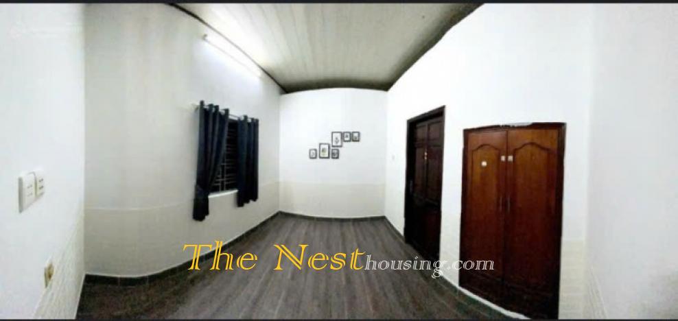 Nhà mặt tiền đường Linh Trung