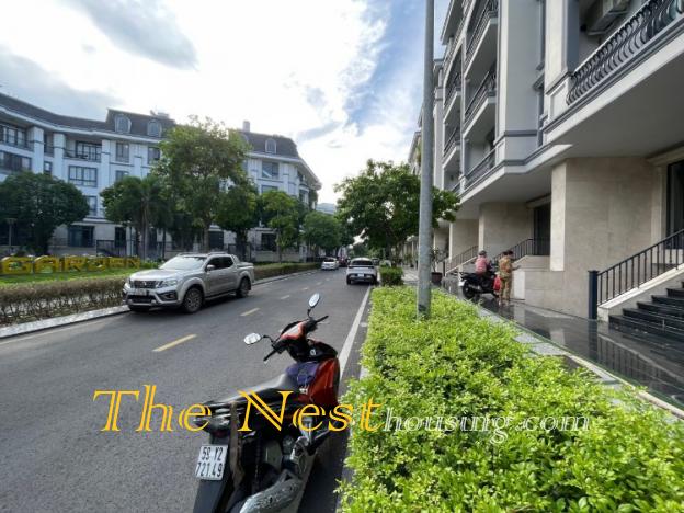 Văn phòng Vạn Phúc city