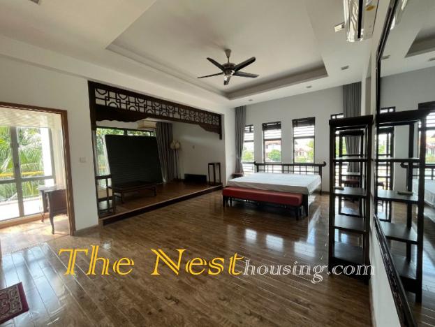 Villa for rent in compound