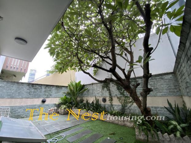 Modern villa for rent in compound, 3 bedrooms, close to BIS, 3000 USD