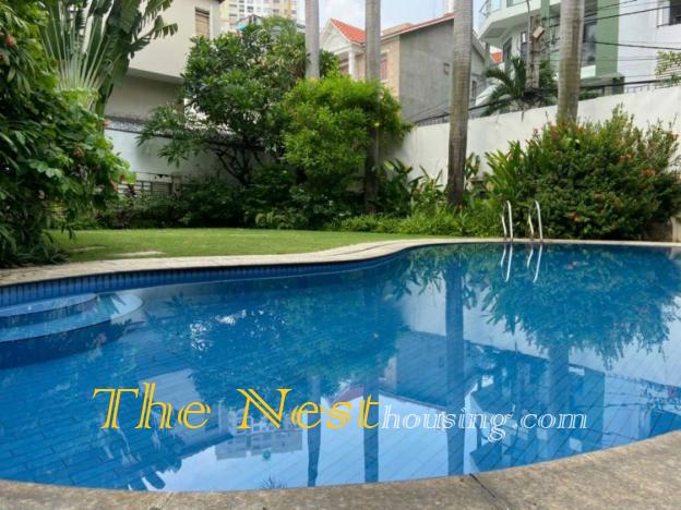 Villa for rent in compound Thao Dien