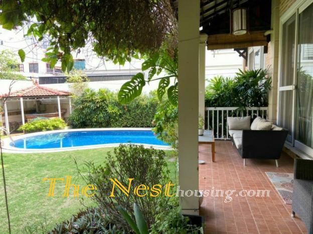 Villa for rent in compound Thao Dien