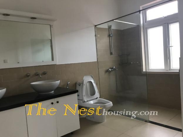 Charming villa in compound for rent, 4 bedrooms, big garden and swimming pool