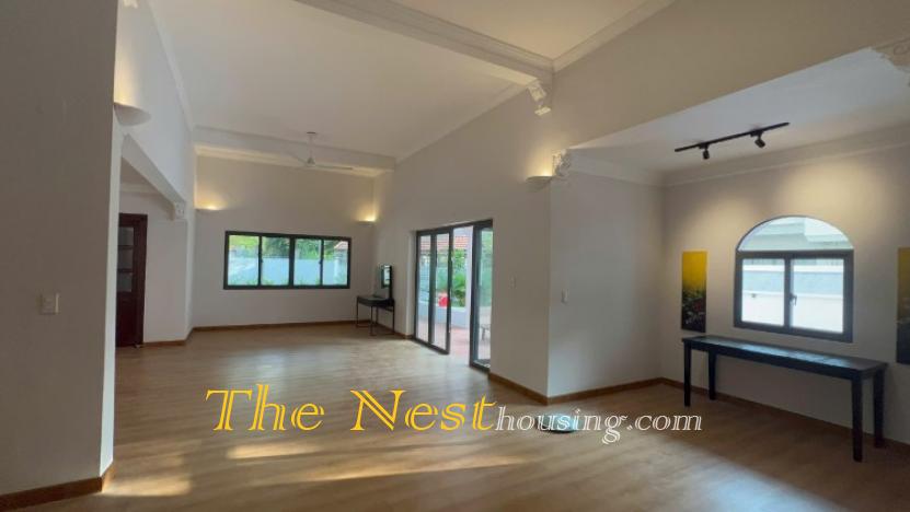 Villa for rent in compound Thao Dien