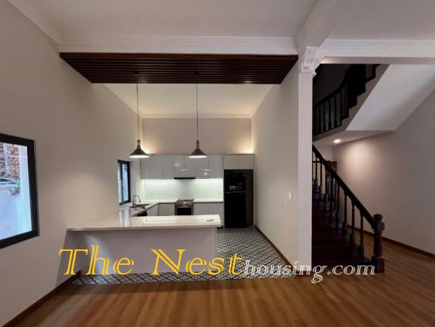 Villa for rent in compound Thao Dien