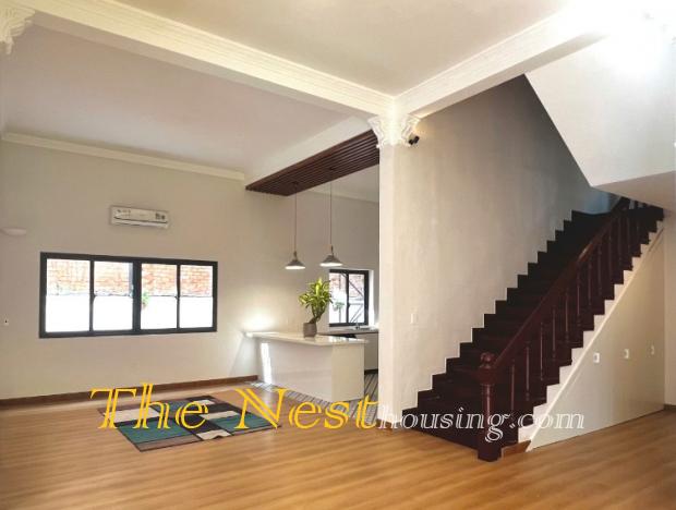 Villa for rent in compound Thao Dien