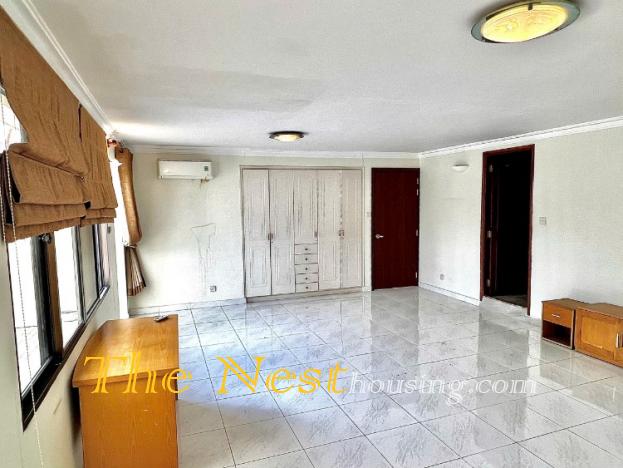 Awesome villa for rent with garden an pool, 2 floor in An Phu Thu Duc city