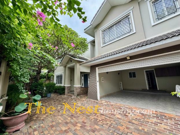 Villa for rent Nearly Sala District 2 has Private pool