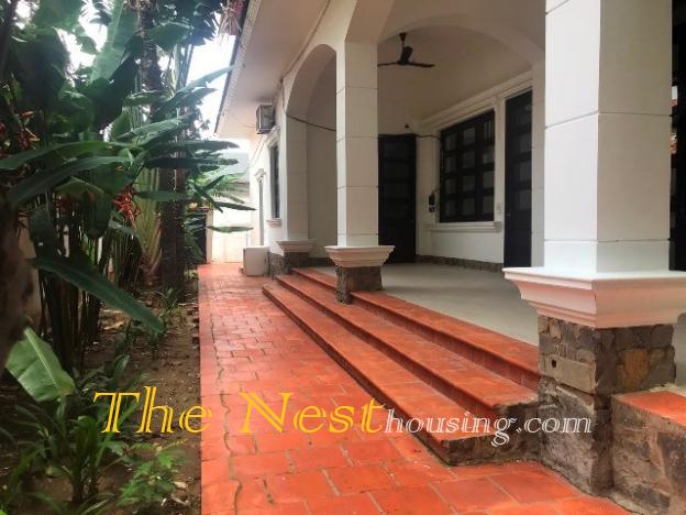 Charming villa for rent in compound, swimming pool, 4 bedrooms