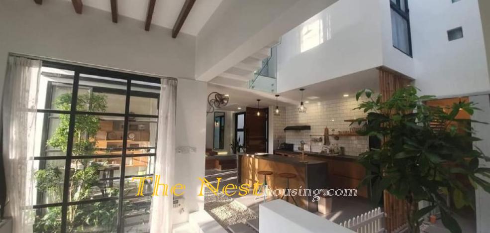 ​​​​​​​Modern house for rent in Thao Dien