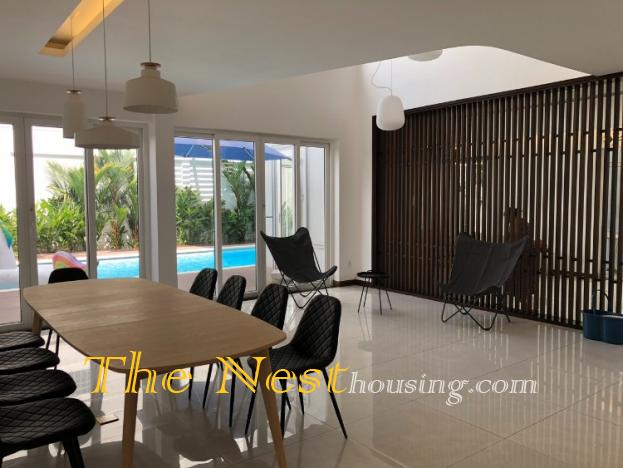 Modern villa for rent in compound