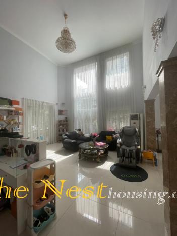 House for rent in compound Thao Dien